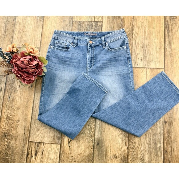 Chico's Denim - Chico's Platinum Jeans Women's 0.5 Short US-6 Blue Mid-Rise Slim Leg 30" Inseam